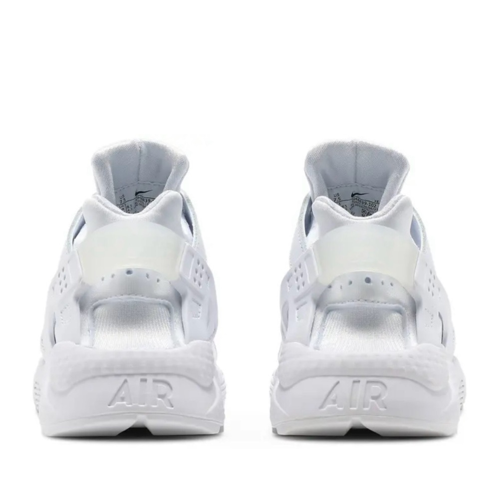 Nike Air Huarache in white